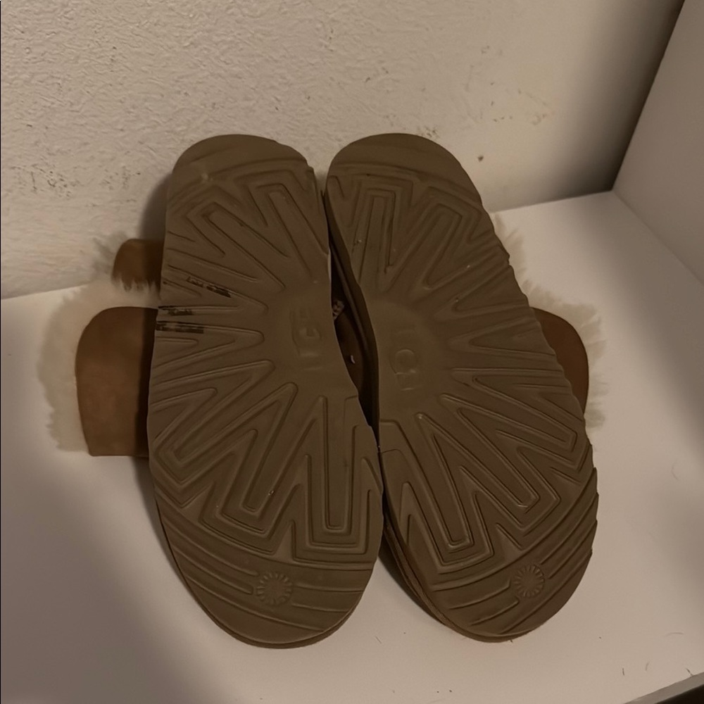 Ugg Bailey Button Brown Shearling-Lined Boots - image 2